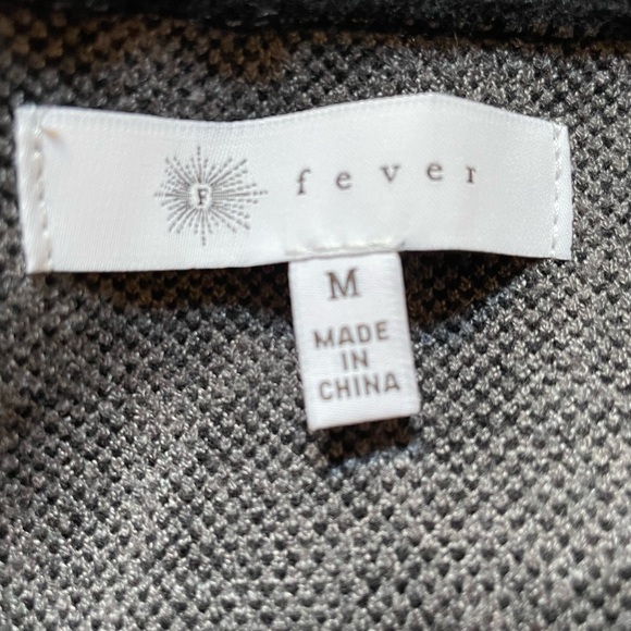 Call of the Wild Cardigan - Picture 2 of 4